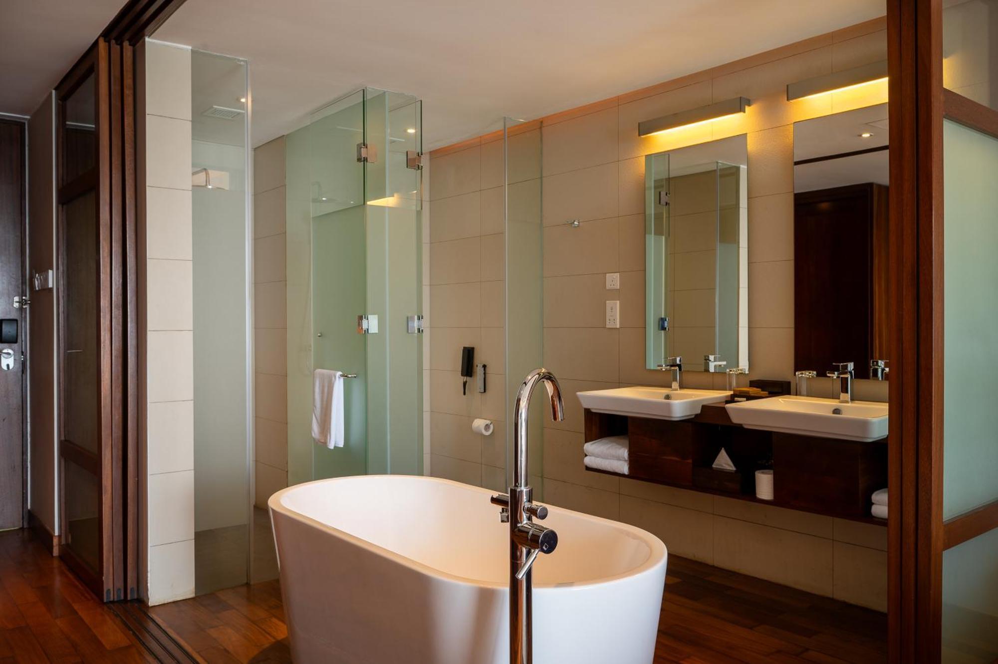 Hotel Le Grand By Leisure 5*